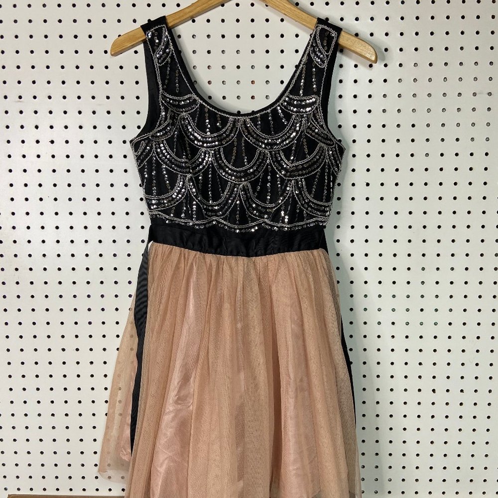 Black Sequined Homecoming Dress with Tulle Skirt